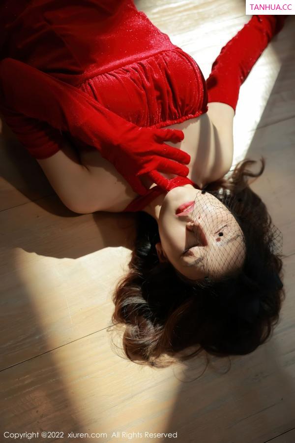 夏西CiCi  [XiuRen]高清写真图 2022.08.22 No.5474 陳以二第18张图片